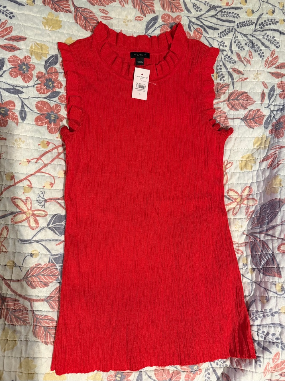 Ann Taylor Ruffle Mock Neck Sleeveless Top - Red Size S NWT